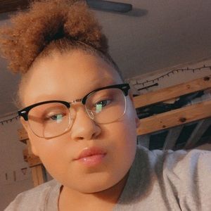 Meet your Posher, Tierra